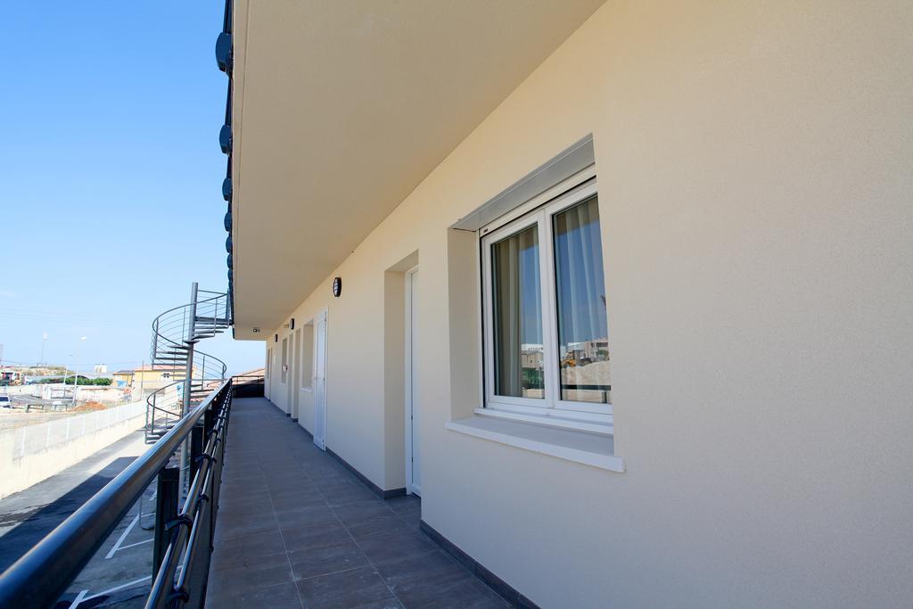 Hotel Restaurant Les Pielettes Le Rove Εξωτερικό φωτογραφία