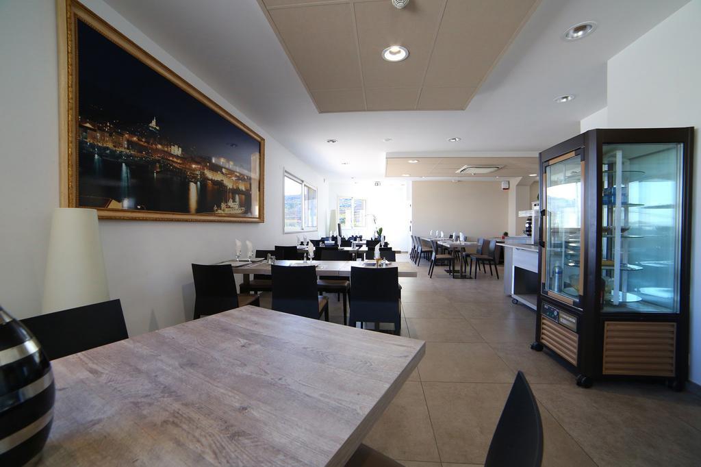 Hotel Restaurant Les Pielettes Le Rove Εξωτερικό φωτογραφία