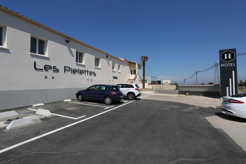 Hotel Restaurant Les Pielettes Le Rove Εξωτερικό φωτογραφία