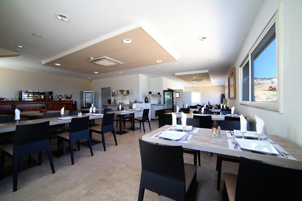 Hotel Restaurant Les Pielettes Le Rove Εξωτερικό φωτογραφία